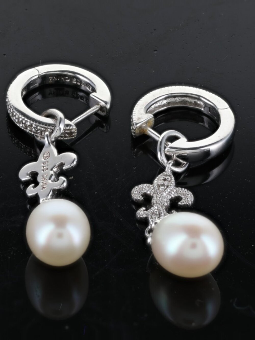 silver 925 drop earrings pearl pendant from a pavé-encrusted fleur-de-lis motif
